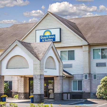 Days Inn & Suites By Wyndham Ванкувер Экстерьер фото